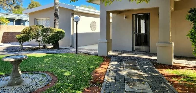 Green Kalahari Guesthouse in Industrial Area
