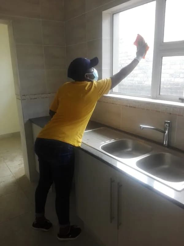 Rose cleaning services in Germiston CBD