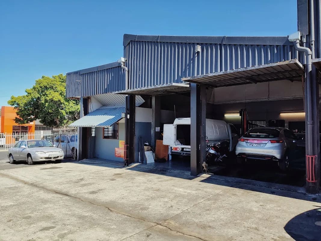 Ironmen Mechanical Centre in Gordon's Bay