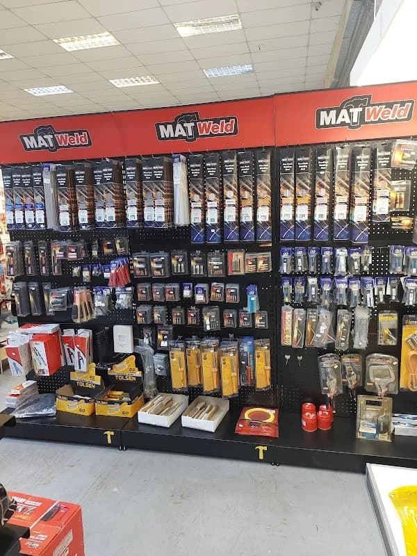 BOLT MASTER in Empangeni CBD