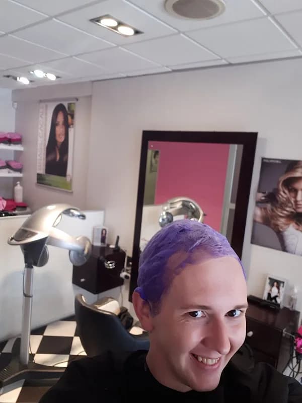Studio Elle Hair & Aesthetics in Wynberg