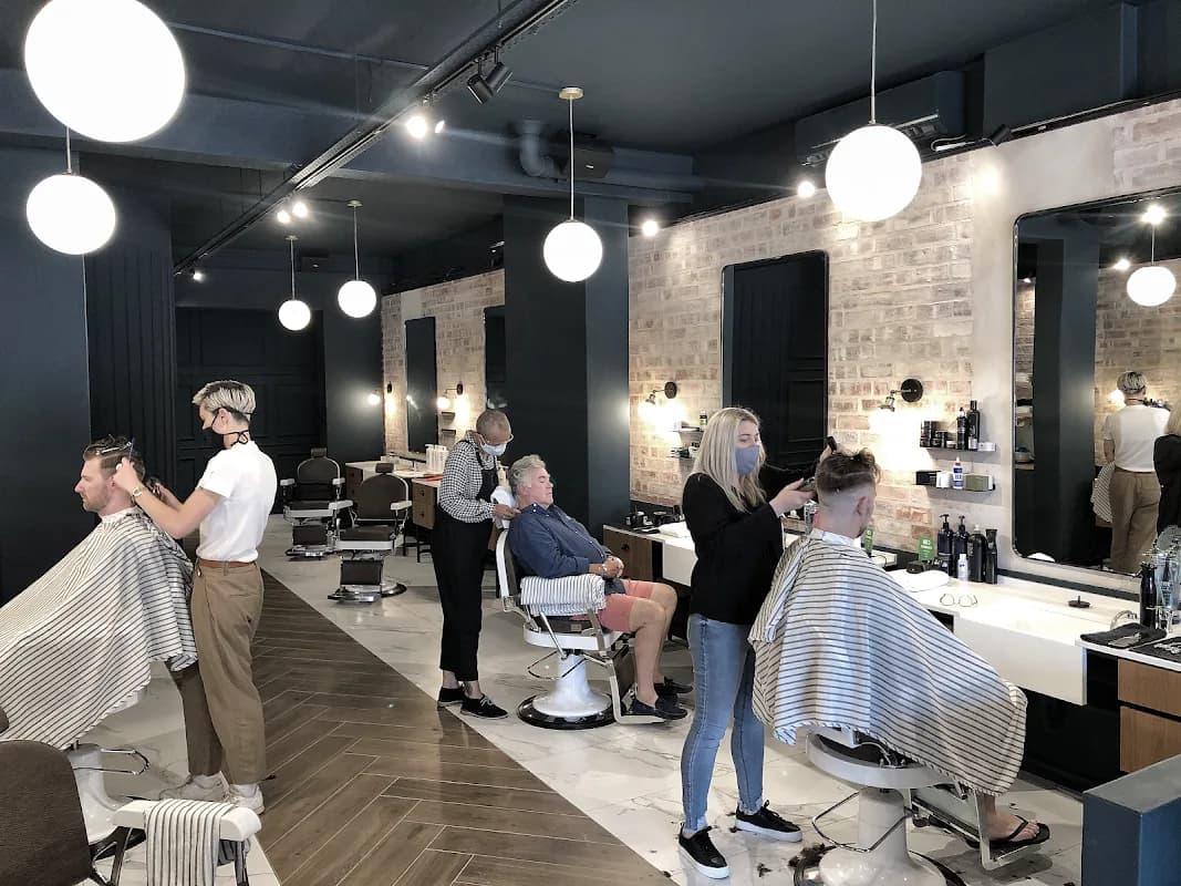 Hermanos Barber Shop in Green Point
