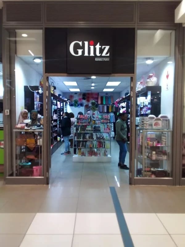 Glitz in Mitchells Plain