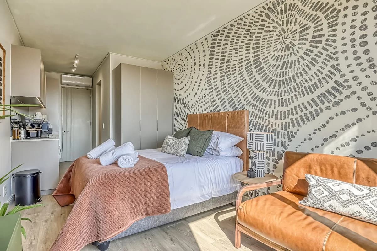 Modern One Rosebank Studio Apartment 456 in Rosebank
