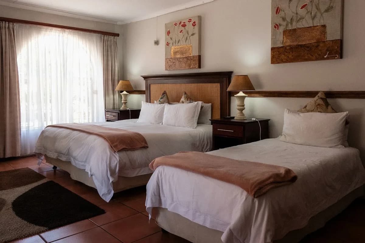 Park Living Guesthouse - Bloemfontein in Langenhoven Park