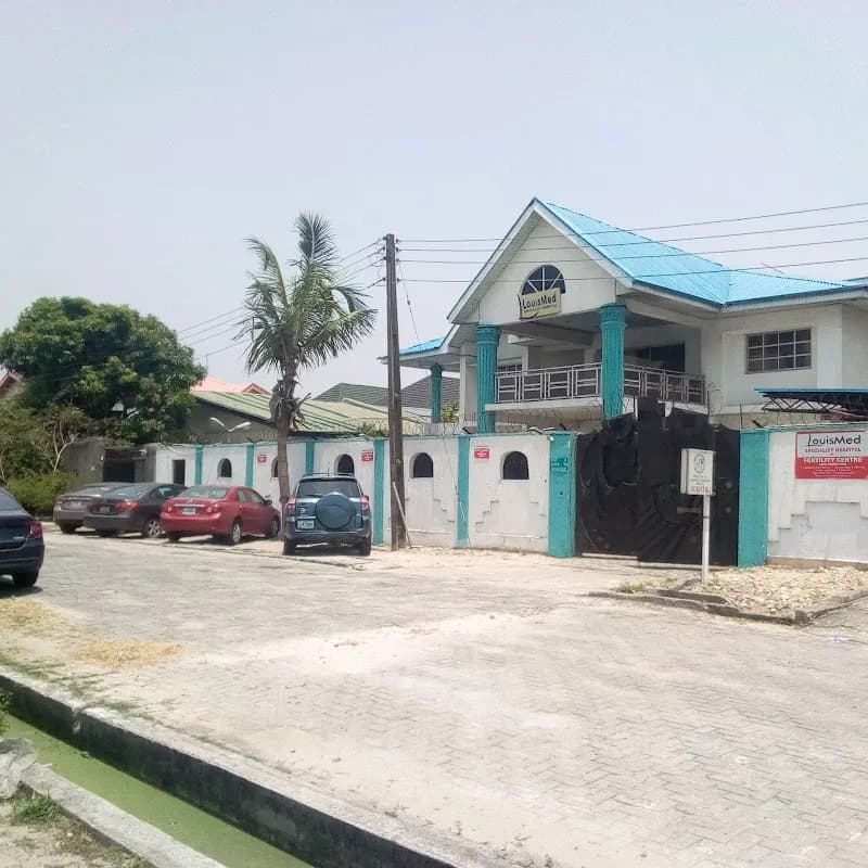 Louis Med Hospital in Eleko Junction