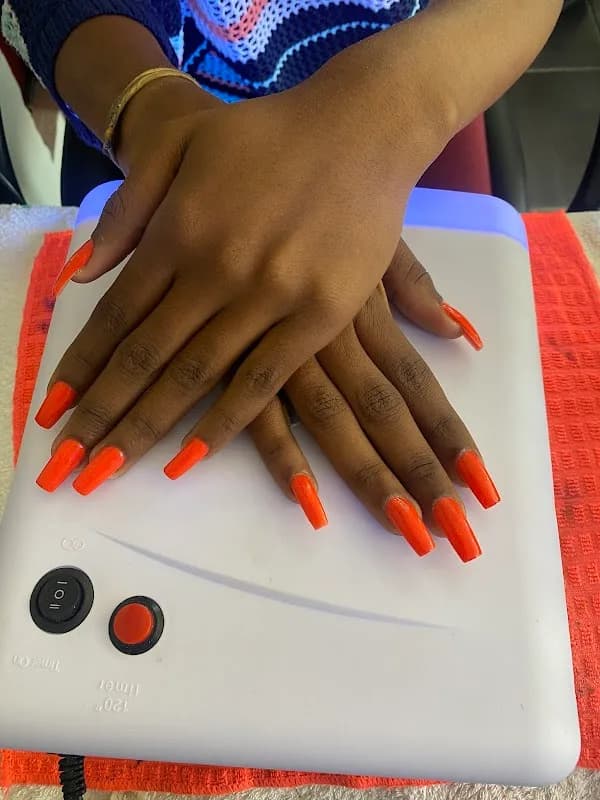 Fana's Beauty Hair Salon in Soweto