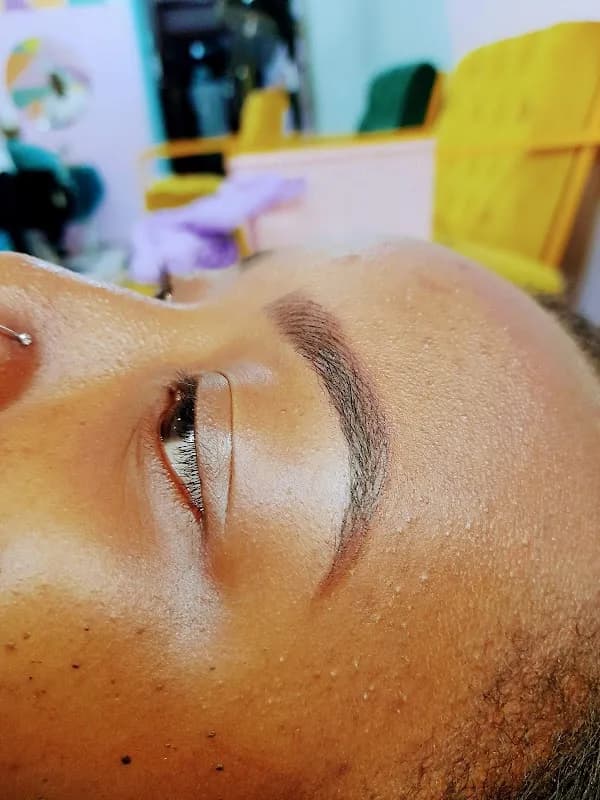 Lacquer Nail & Beauty Clinic in Attridgeville