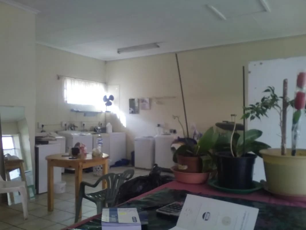 Bikintombi Laundry in Clubview