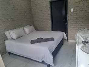 Kurhula Guest House Pta West in The Moot