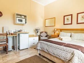 Treetops Guest House Port Elizabeth in Walmer