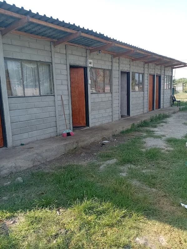 Fah-Jay in Tlhabane