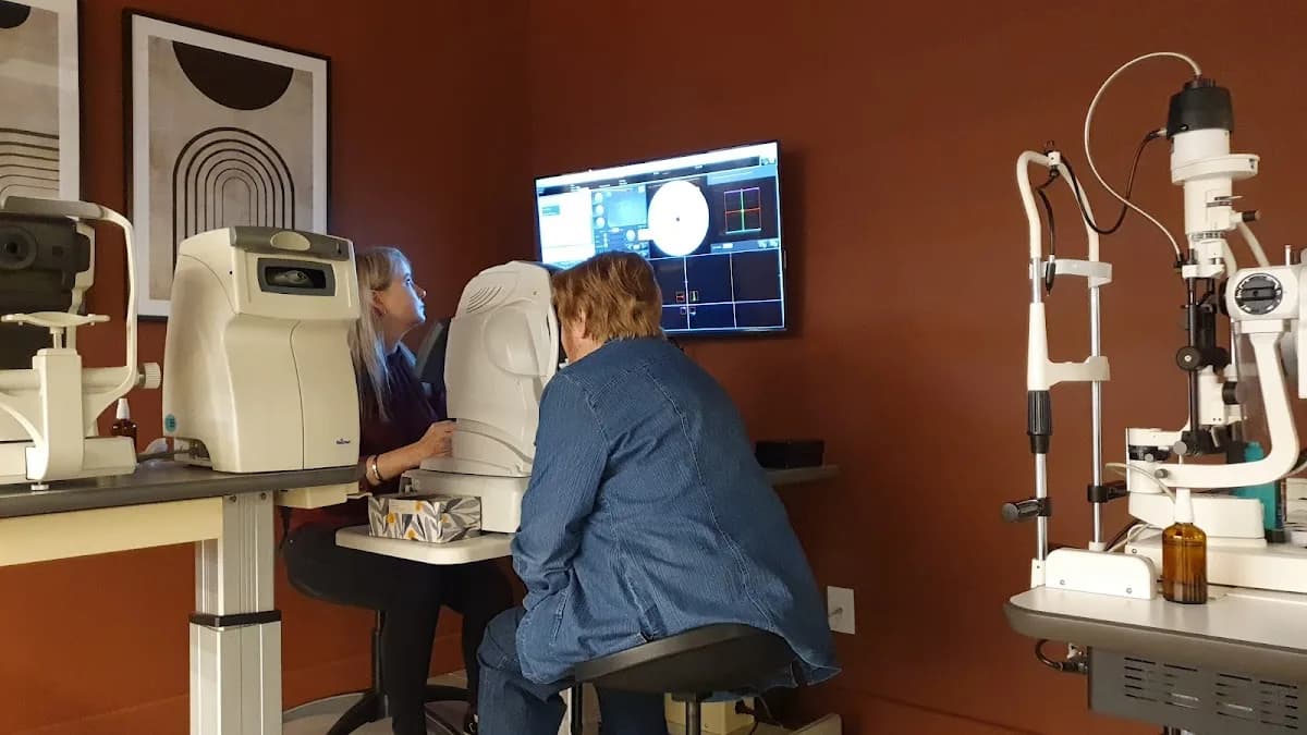 Eyetek Optometrists Dainfern in Fourways