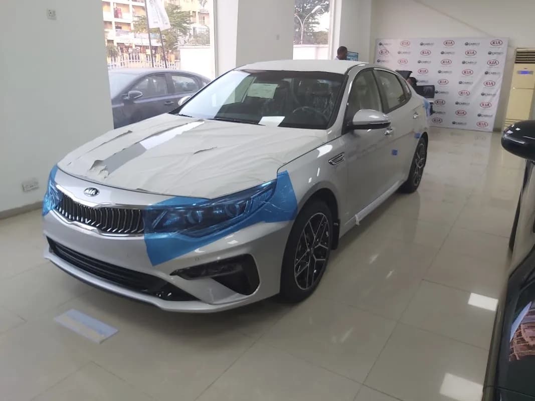 Kia Motors Nigeria Showroom + Service Centre, Abuja in Utako
