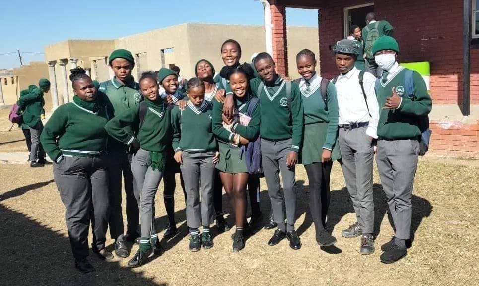 Cacamezela Secondary School in Osizweni