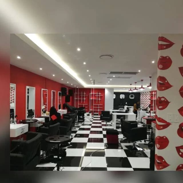 Bob Cuts Hair Salon in Johannesburg CBD