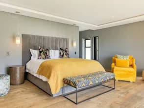 VILLA LION VIEW Private Luxury Retreat in Constantia