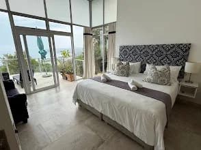 Infinity Blue Villa in Wilderness