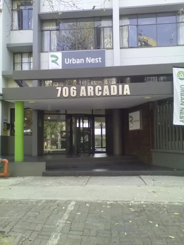 Urban Nest in Arcadia