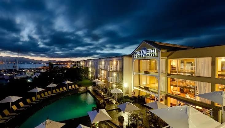 Protea Hotel Knysna Quays in Knysna CBD