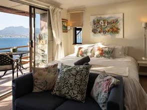 Gordon's Bay Artists Cottages in Gordon's Bay