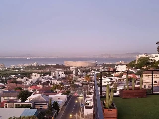 Villa on Ocean View in Green Point