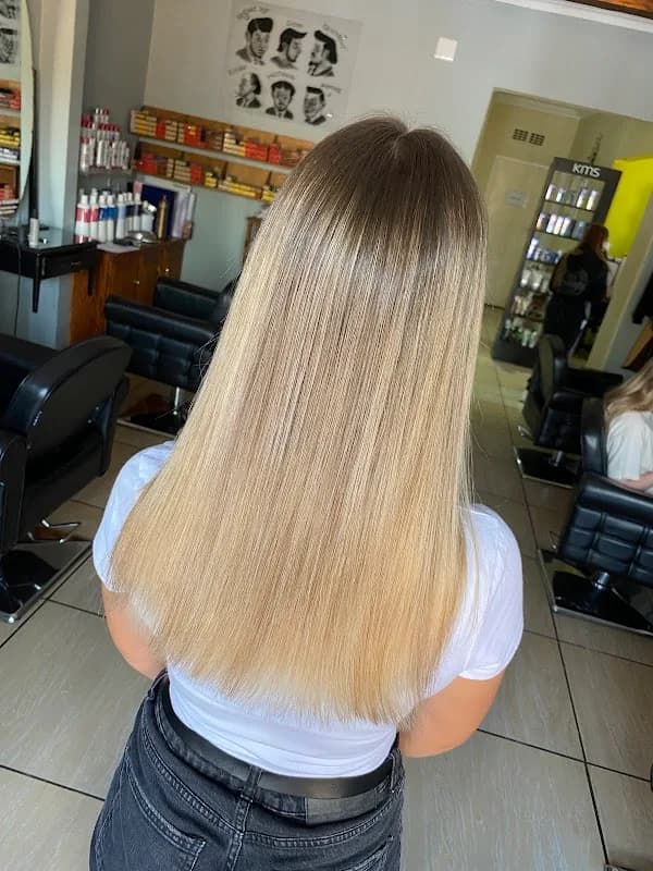 ME MYSELF & I Hair and Beauty in Edenvale