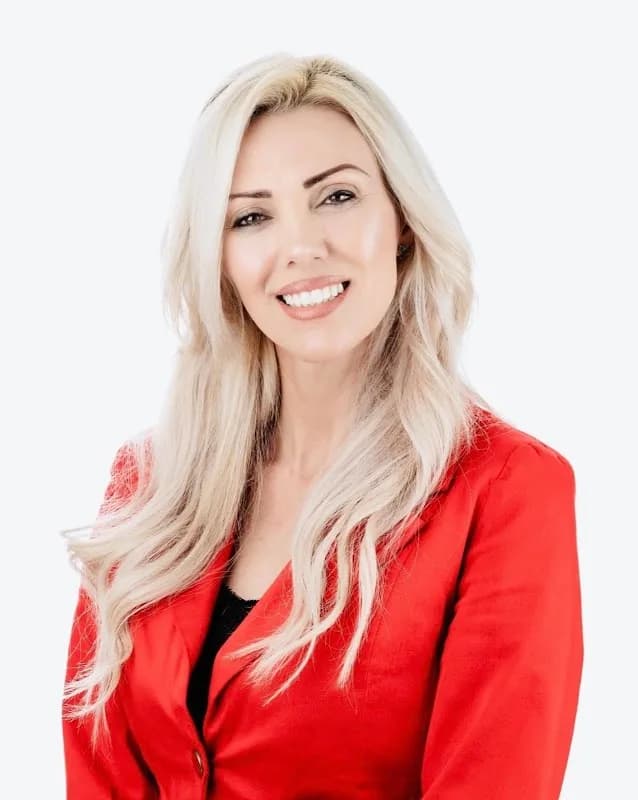 Estell Scheepers Agent in Summerstrand