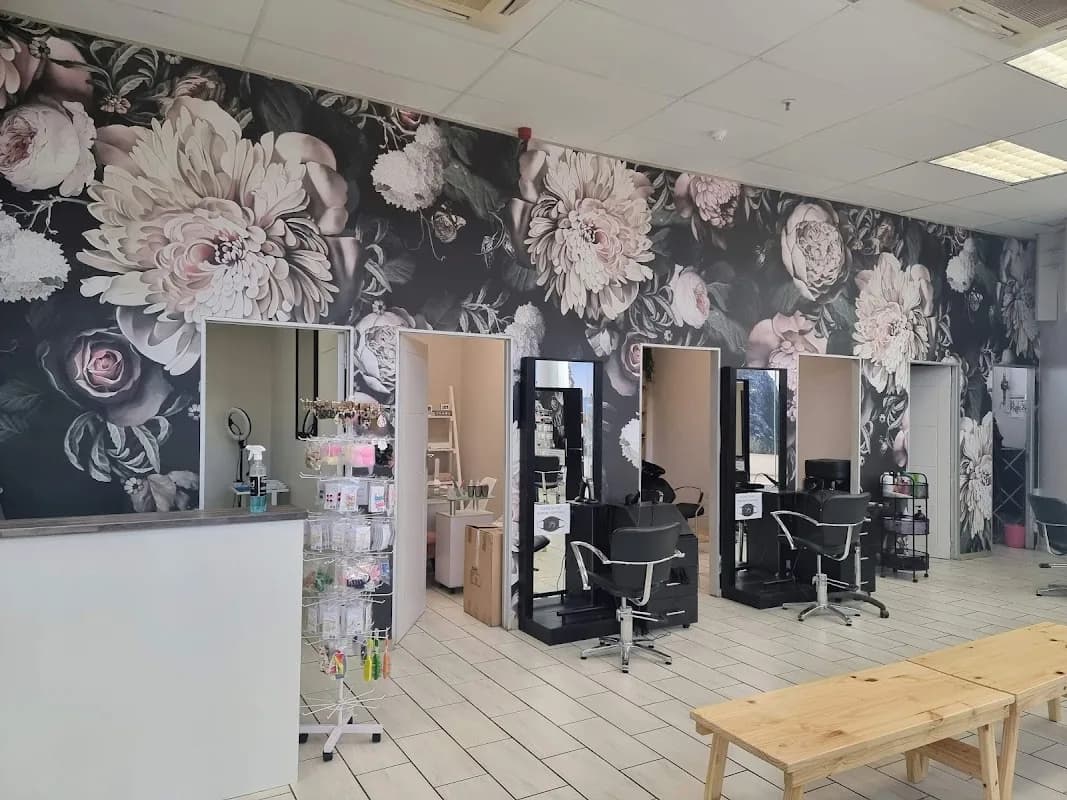 Beyounique Hair and Beauty in Diamond Pavilion