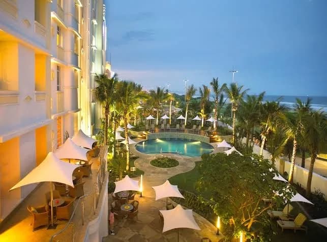 Suncoast Hotel and Towers in Ballito