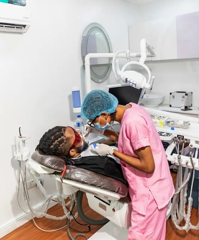 Lumis Dental Clinic in Eleko Junction