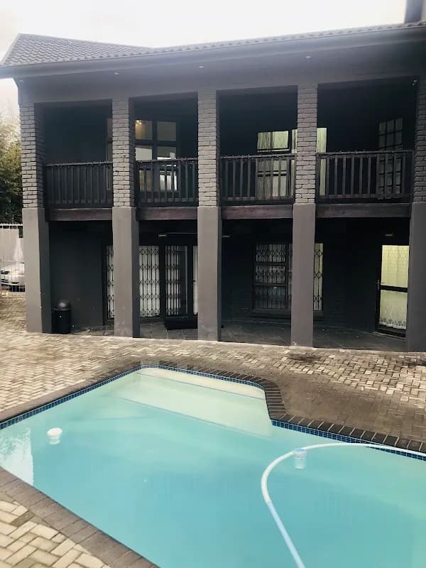 2 Seasons Guesthouse East London in East London CBD