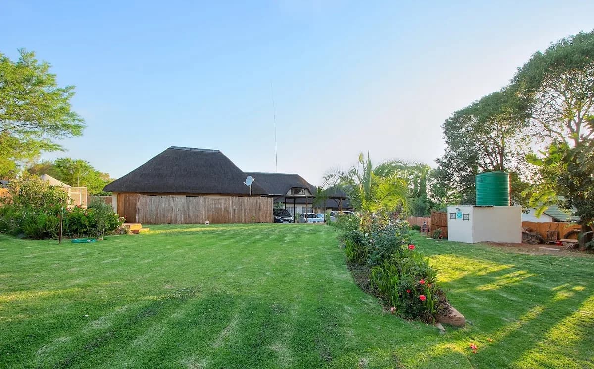 AB and AB GUESTHOUSE KEMPTON PARK in Birch Acres