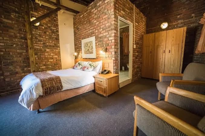 Acacia Guesthouse in Klerksdorp CBD