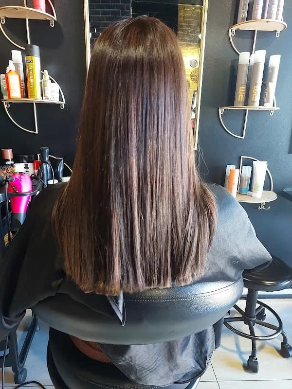 Glamour Hair Nails & Beauty Salon in City Bowl