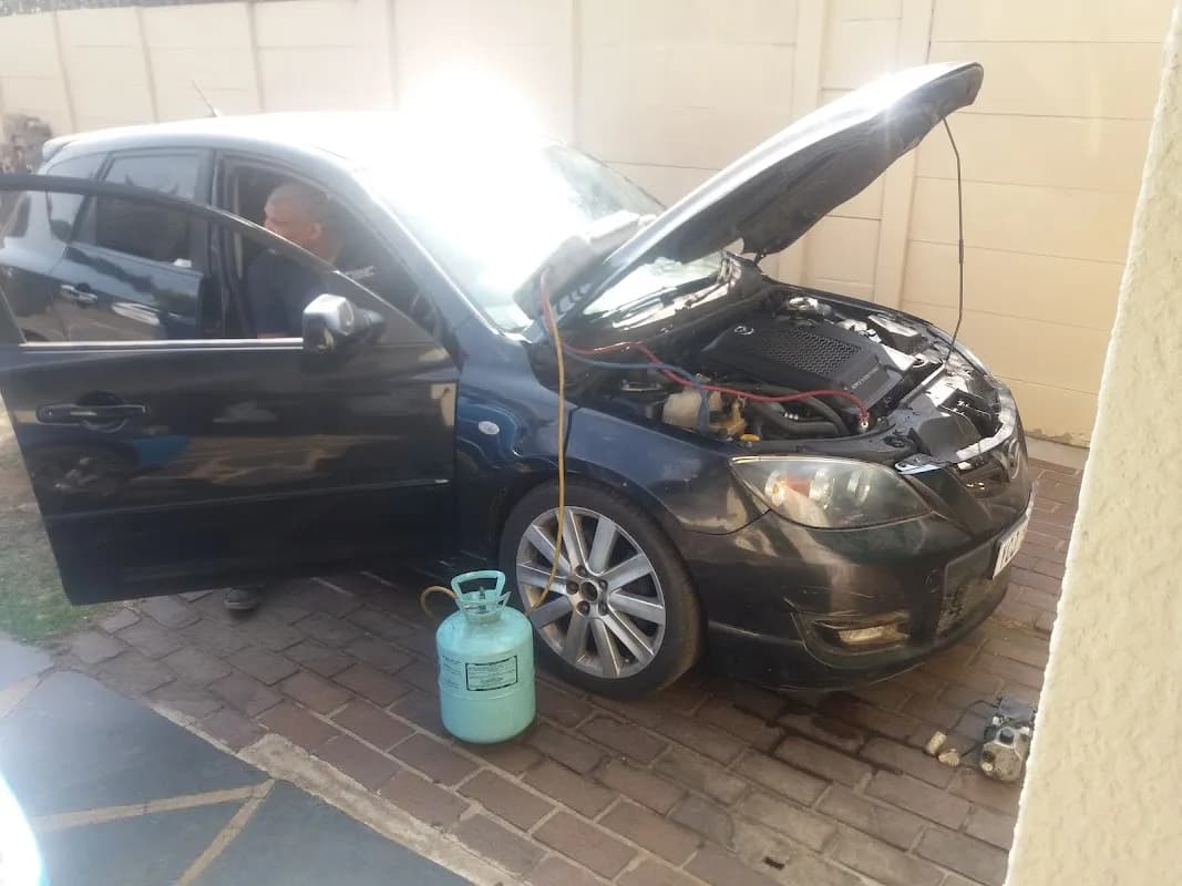 Matt the mechanic in Alberton