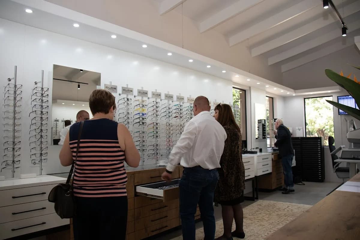 Sightique Optic Supplies in Paulshof