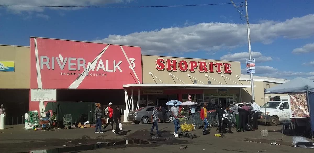 Potchefstroom Taxi Rank in Baillie Park