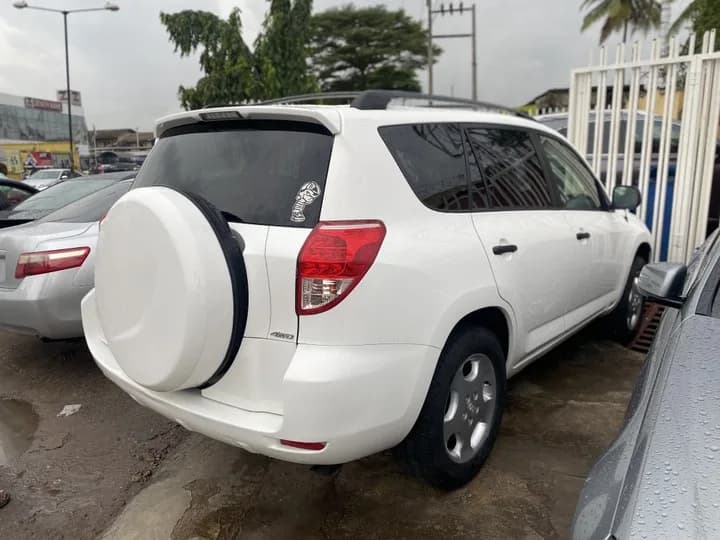 Lion Autos Nigeria in Garki Area 1
