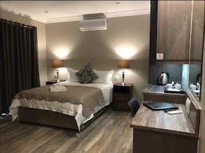 UNITAS GUESTHOUSE in Centurion