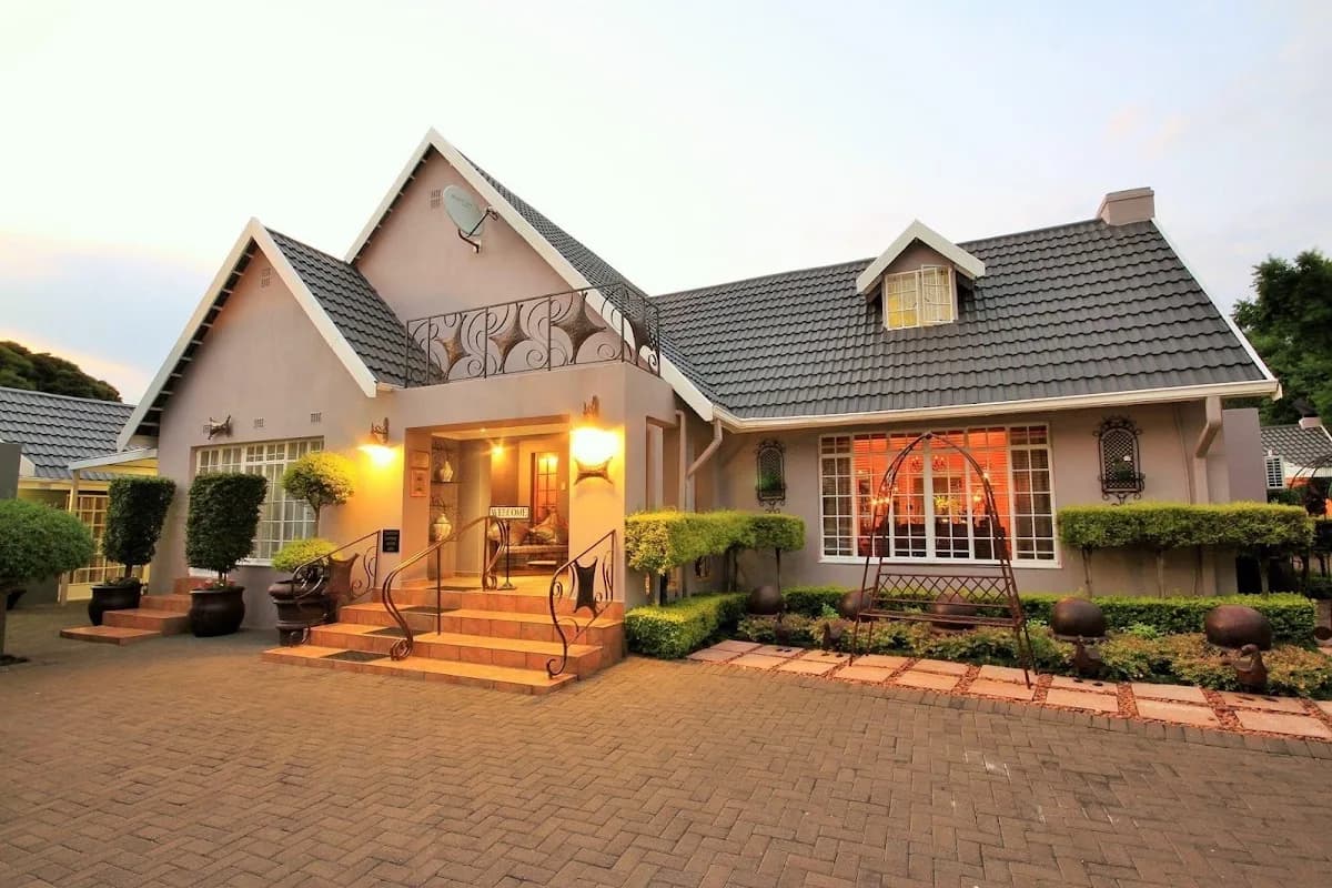 Avalon Guest Manor in Newcastle CBD