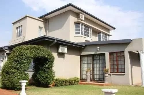 Jakkalsdraai Guesthouse in Potchefstroom CBD