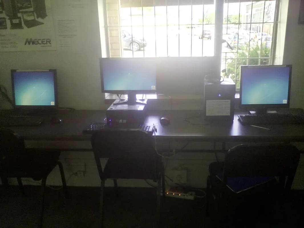 Fusion Cyber Café in Kariega