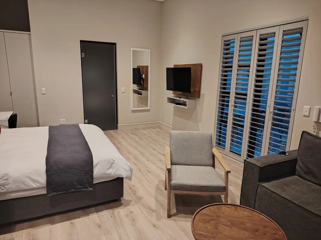 The Wantage Suites in Houghton