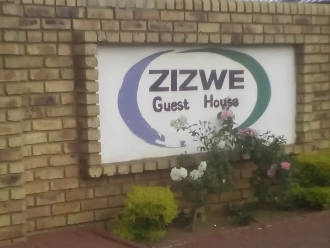 Zizwe Guest House in Orlando