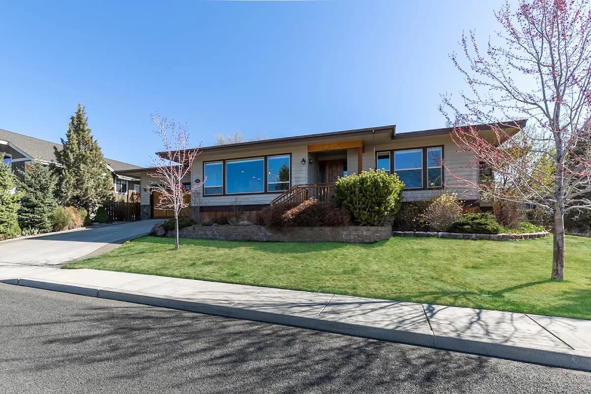 Jeff Larkin Realty in Redmond OR