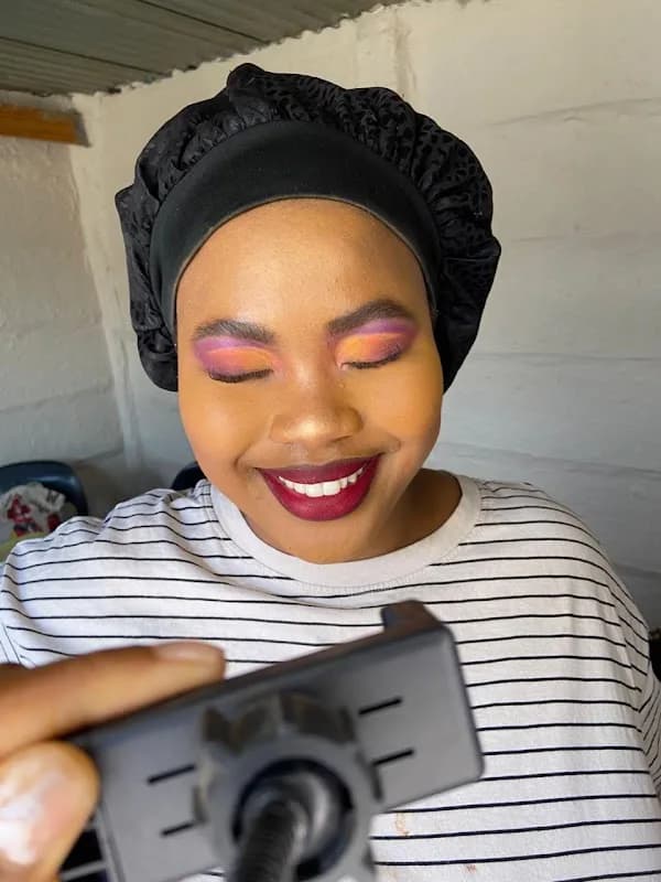 Amanda's luxe beauty training in Thabong
