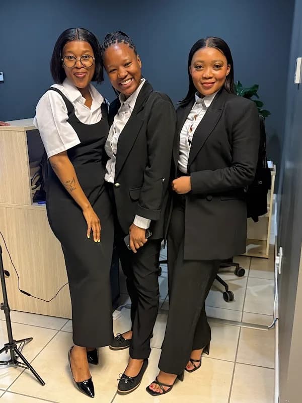 Motlhamme Pino Attorneys, Conveyancers & Notaries in Diamond Pavilion