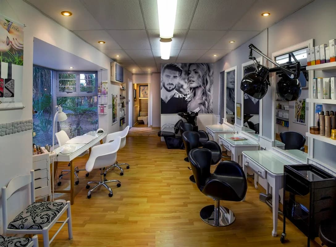Awesome Nails, Hair & Beauty in Newton Park