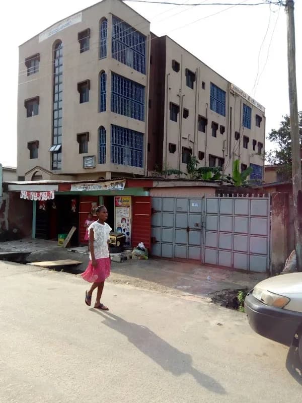 Ropheka Hospital in Egbeda